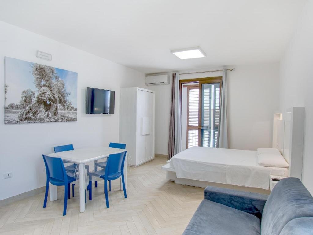 Camera Doppia Deluxe con Balcone - Ideal Rooms Porto Cesareo